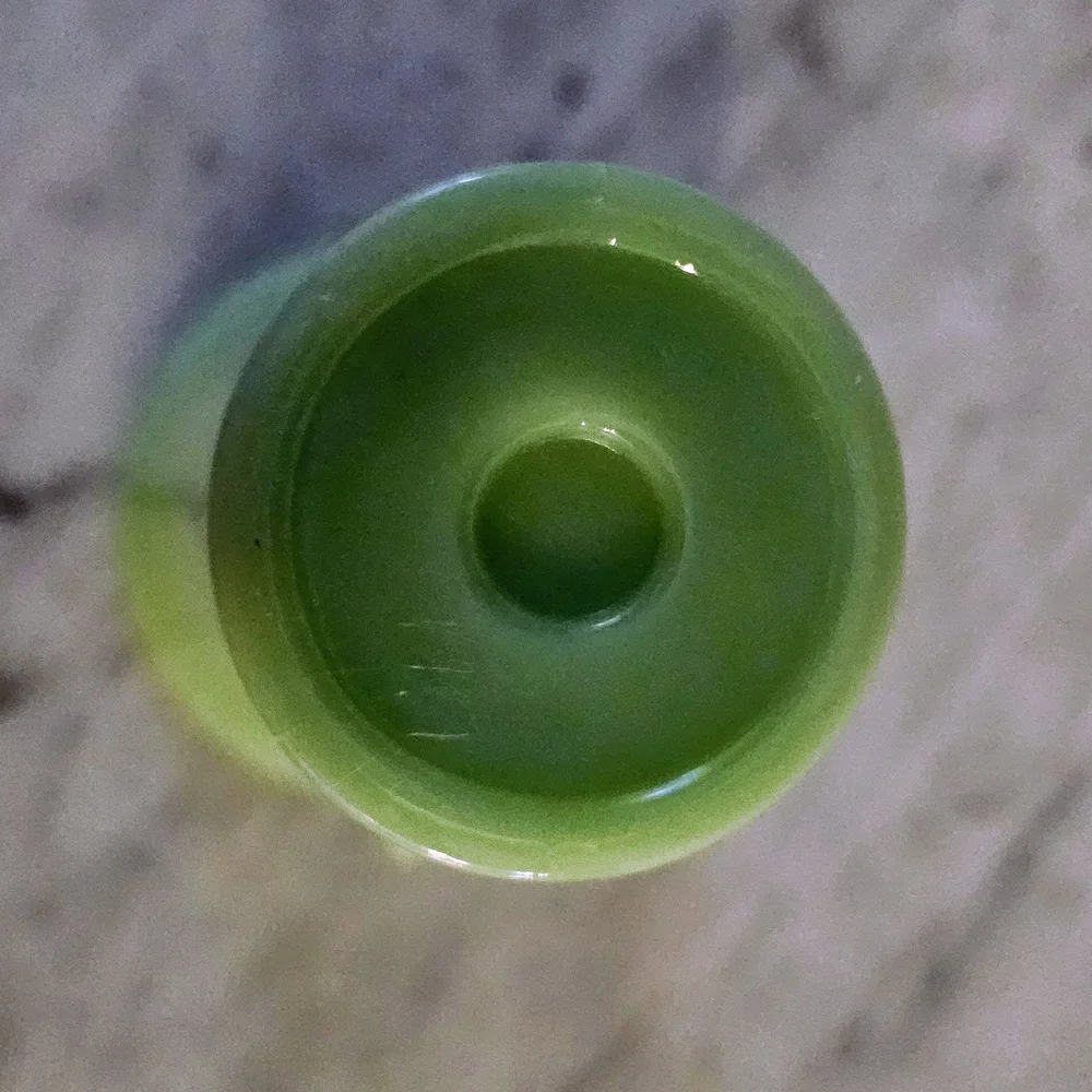 Fire King Jadeite Scalloped Vase Green Flower - Picture 7 of 7